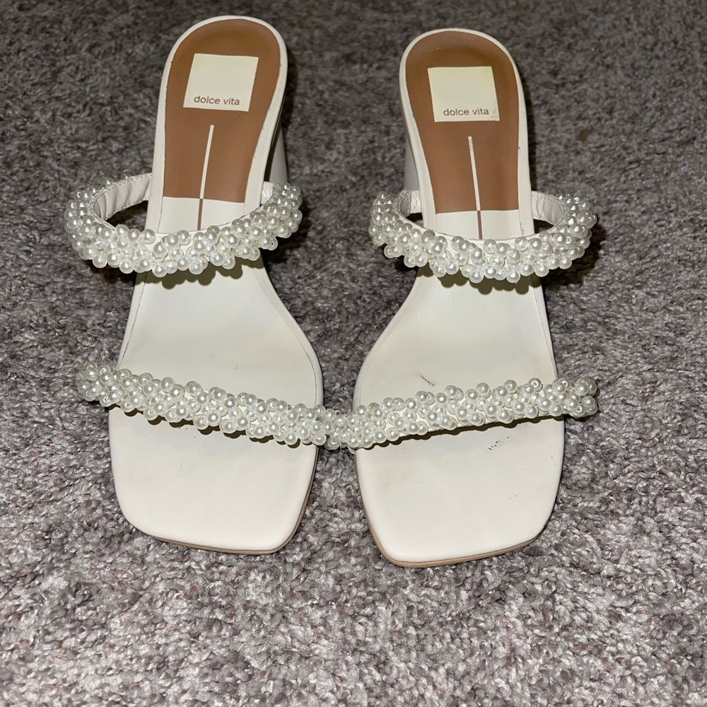 Dolce Vita Noel Heels Vanilla Pearls